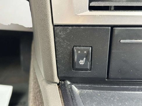 Used 2008 Chrysler 300 Limited image 35