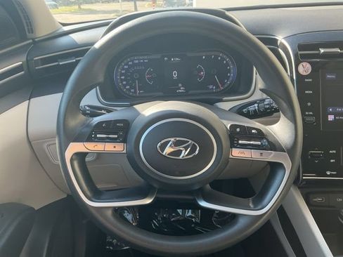 Certified 2024 Hyundai Tucson SEL FWD image 18