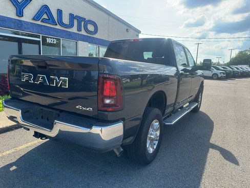 Used 2026 RAM 2500 Big Horn AWD/4WD image 4