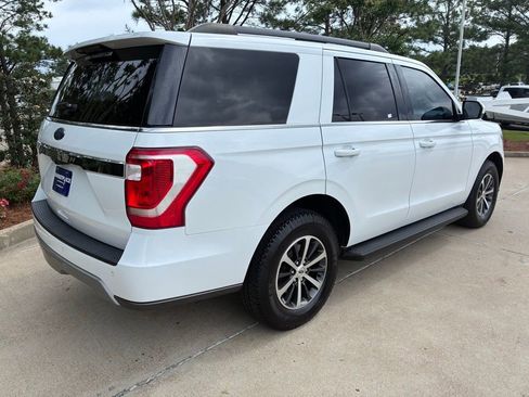 Used 2021 Ford Expedition XLT RWD image 6