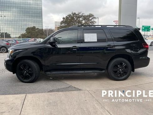 Used 2019 Toyota Sequoia TRD Sport w/ TRD Sport Premium Package image 6