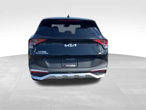 Certified 2025 Kia Sportage LX image 7