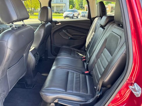 Used 2017 Ford Escape Titanium w/ Equipment Group 301A AWD/4WD image 26