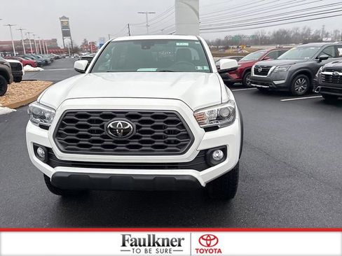 Certified 2020 Toyota Tacoma TRD Off-Road w/ TRD Premium Off Road Package image 20