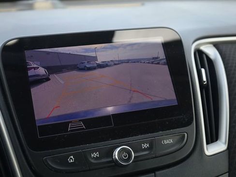 Used 2023 Chevrolet Malibu LT w/ Driver Confidence Package image 17