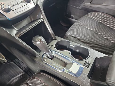 Certified 2017 Chevrolet Equinox LT w/ Convenience Package image 29