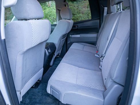 Used 2012 Toyota Tundra 2WD Double Cab image 28