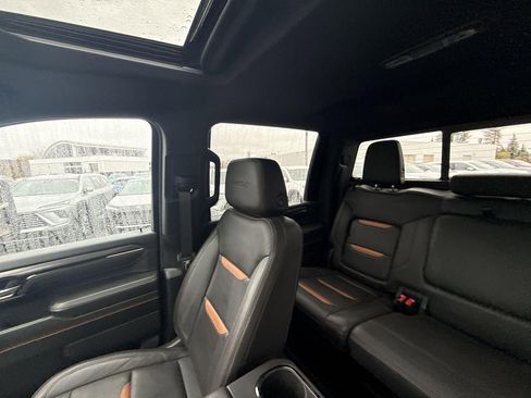 Certified 2025 GMC Sierra 2500 AT4 w/ AT4 Premium Plus Package image 12