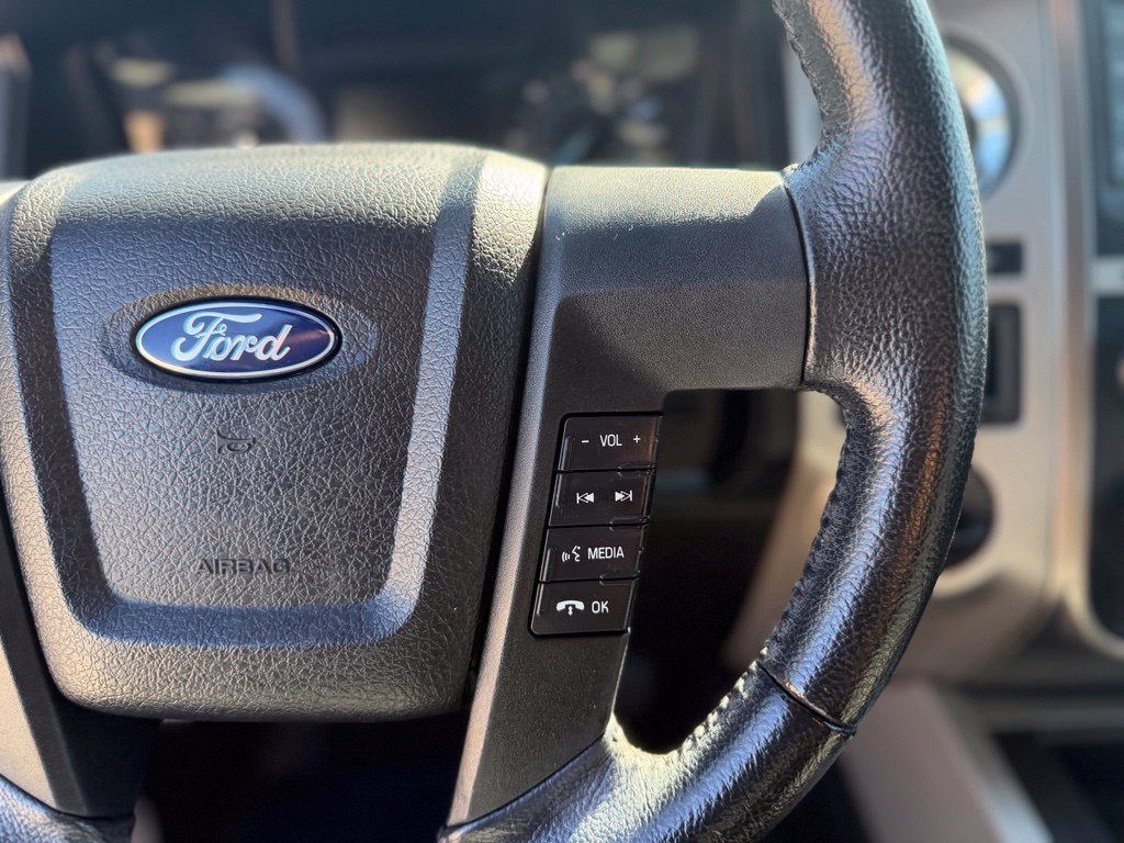 Used 2017 Ford Expedition XLT RWD image 25
