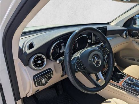Used 2019 Mercedes-Benz GLC 300 image 12