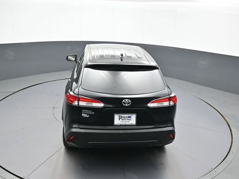 Certified 2025 Toyota Corolla Cross L image 38