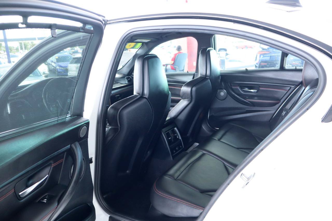 Used 2016 BMW M3 RWD image 40
