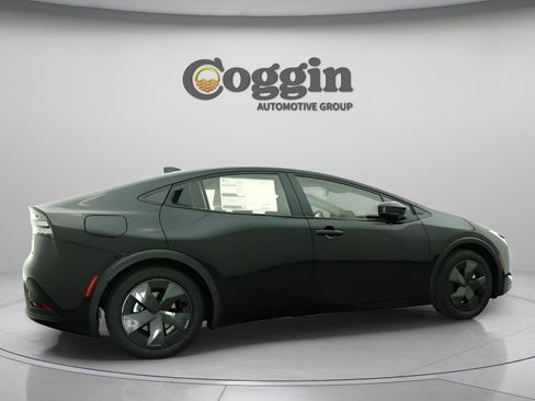 New 2026 Toyota Prius Plug-In Hybrid image 20