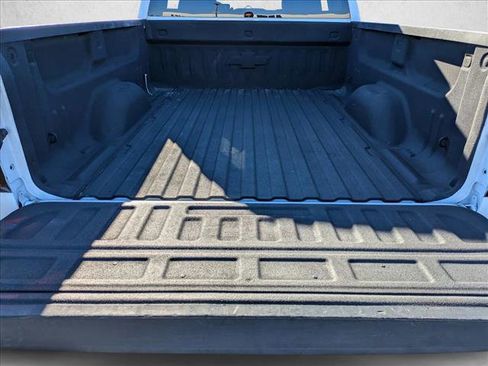 Used 2018 Chevrolet Silverado 1500 LT w/ All Star Edition image 6