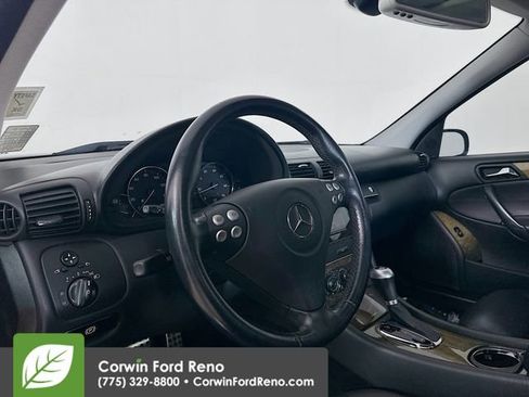 Used 2007 Mercedes-Benz C 230 Sedan image 9