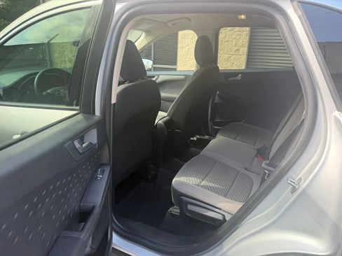 Used 2020 Ford Escape SE FWD image 26