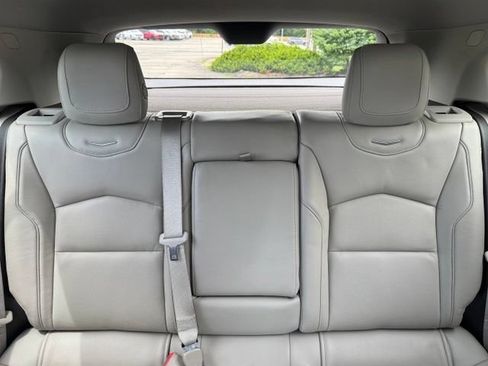 Used 2019 Cadillac XT4 Premium Luxury FWD image 28