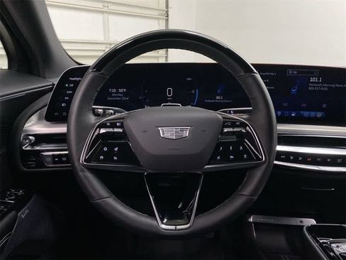 Certified 2025 Cadillac Lyriq Luxury w/ LPO, Floor Liner Package image 20