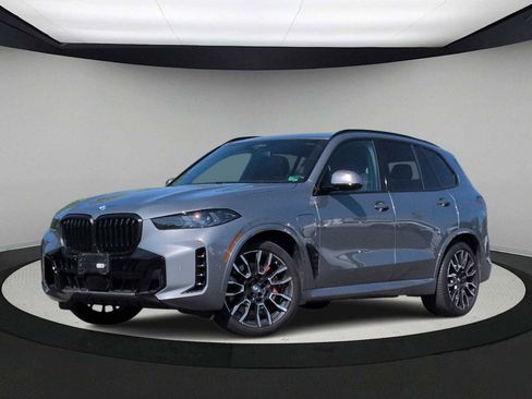 Certified 2024 BMW X5 xDrive50e w/ Executive Package AWD/4WD image 1