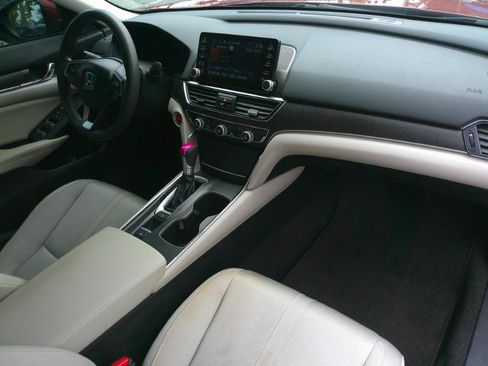 Used 2020 Honda Accord EX image 19