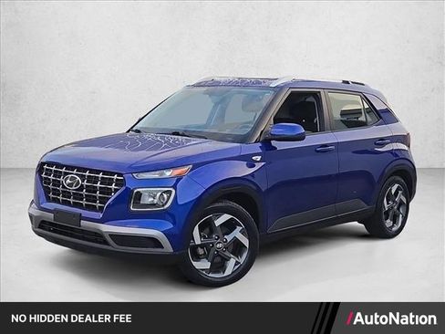 Used 2023 Hyundai Venue SEL FWD image 1