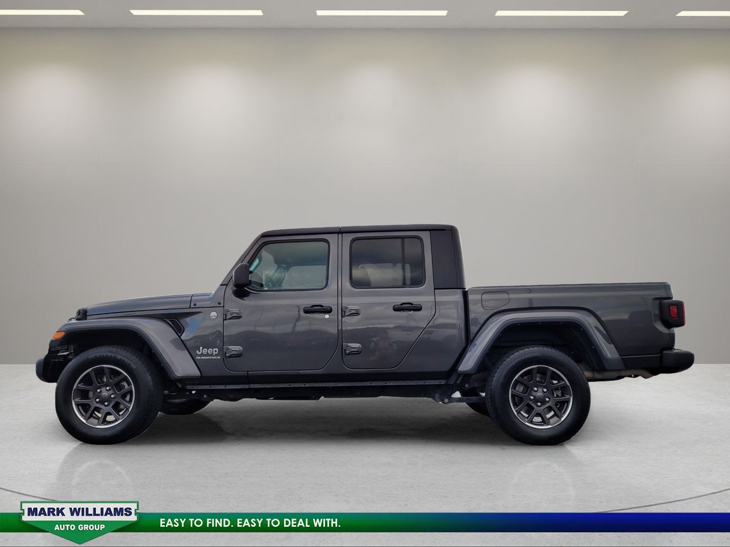 Used 2023 Jeep Gladiator Overland AWD/4WD image 7