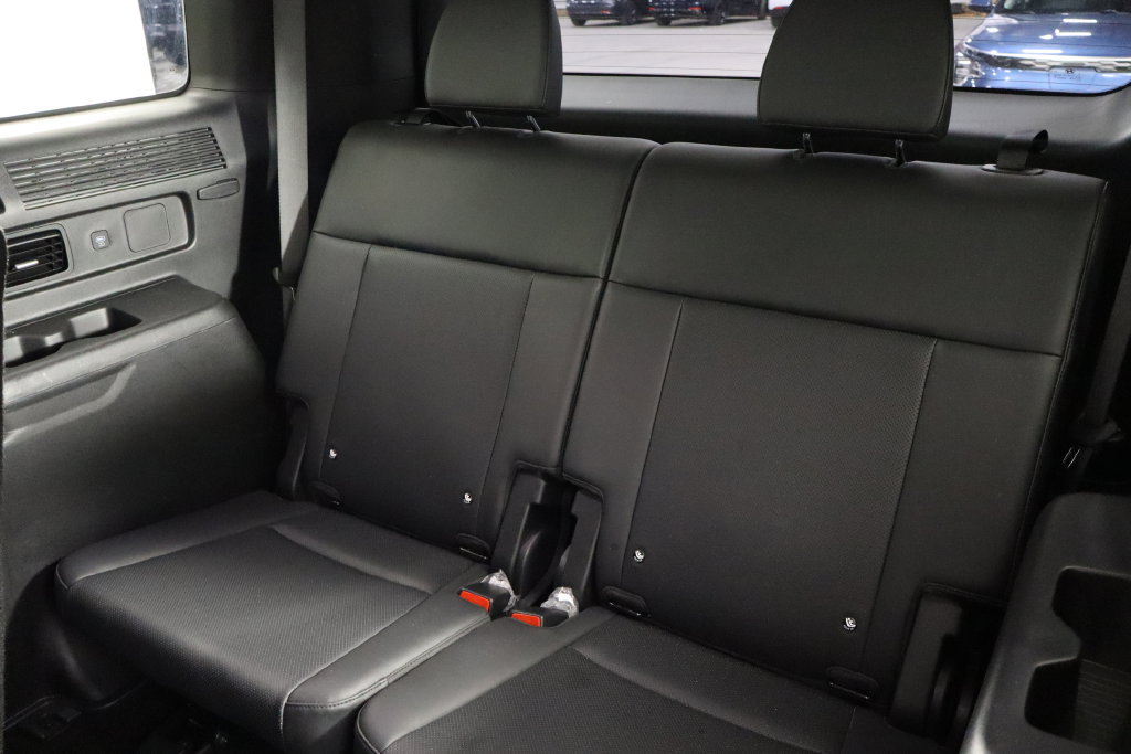 Used 2026 Hyundai Santa Fe SEL FWD image 17