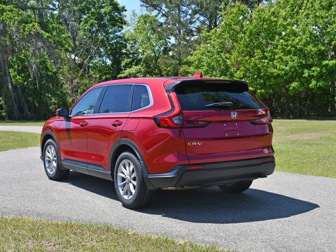 Used 2024 Honda CR-V EX-L image 3