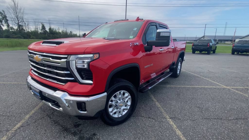 Certified 2024 Chevrolet Silverado 3500 LTZ w/ LTZ Plus Package AWD/4WD image 4