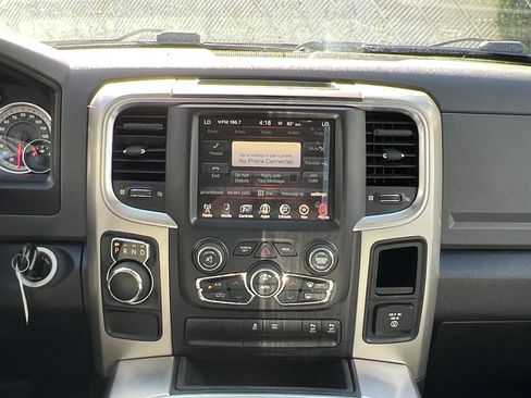 Used 2017 RAM 1500 Big Horn RWD image 17
