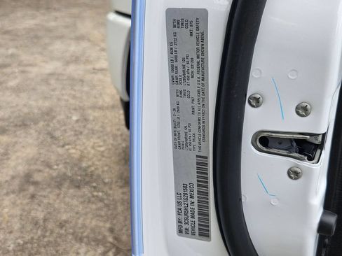 New 2026 RAM 2500 Tradesman AWD/4WD image 28