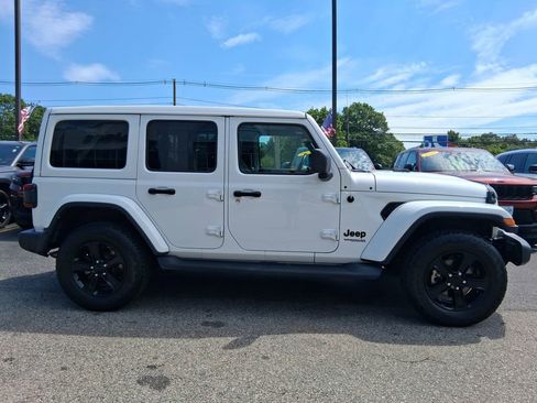 Certified 2021 Jeep Wrangler Unlimited Sahara AWD/4WD image 7