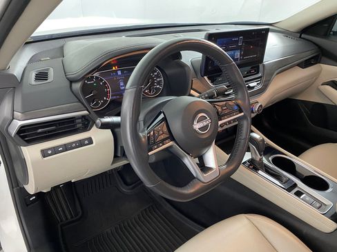 Used 2023 Nissan Altima 2.5 SL image 4