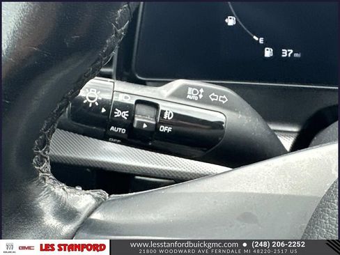 Used 2025 Kia Sportage SX AWD/4WD image 27