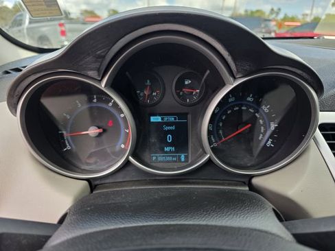 Used 2014 Chevrolet Cruze LS image 27