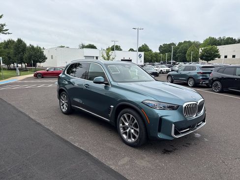 Certified 2024 BMW X5 xDrive50e w/ Executive Package AWD/4WD image 7