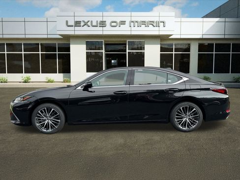 New 2025 Lexus ES 350 w/ Premium Package image 2