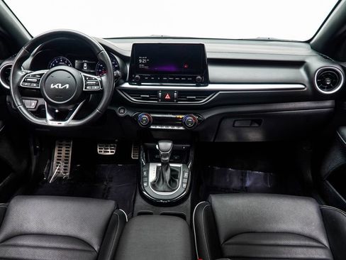 Used 2024 Kia Forte GT-Line w/ GT-Line Premium Package FWD image 6
