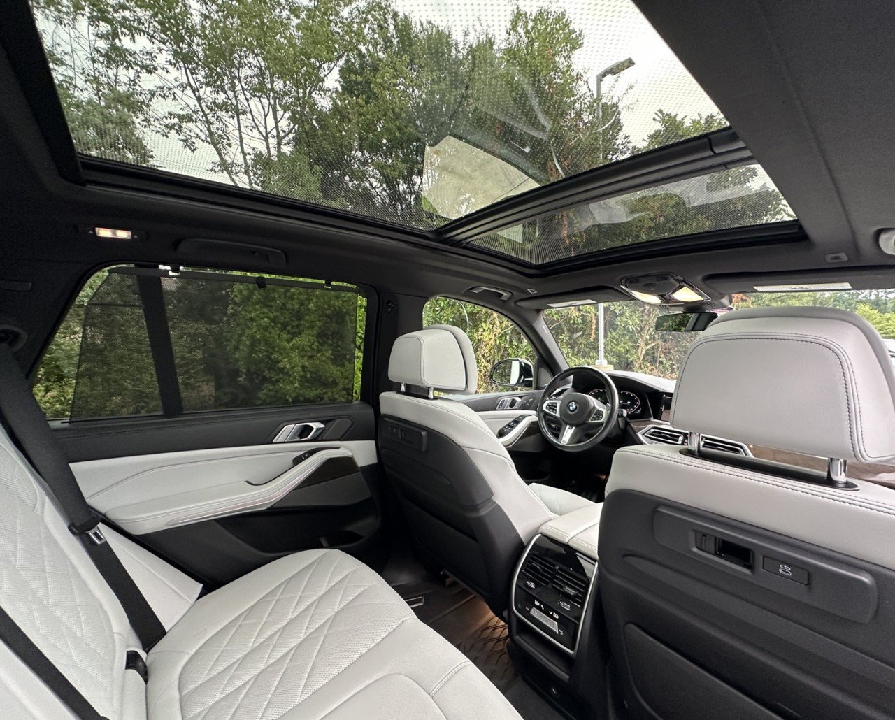 Used 2023 BMW X5 M50i AWD/4WD image 31