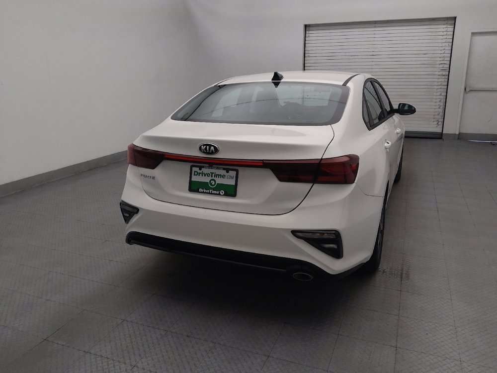 Used 2021 Kia Forte LXS FWD image 7