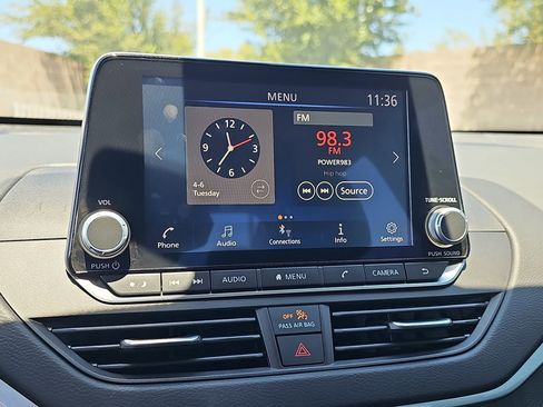 Certified 2025 Nissan Altima 2.5 S FWD image 21