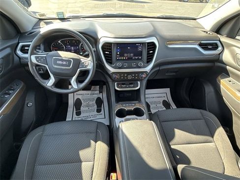 Certified 2023 GMC Acadia SLE w/ Driver Convenience Package image 19