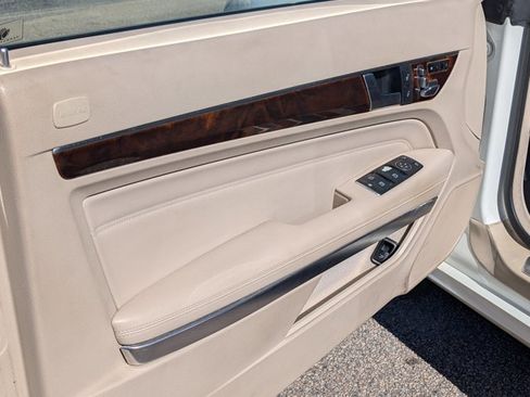 Used 2014 Mercedes-Benz E 350 Cabriolet image 15