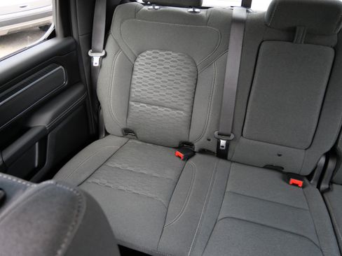 Used 2025 RAM 1500 Big Horn AWD/4WD image 13