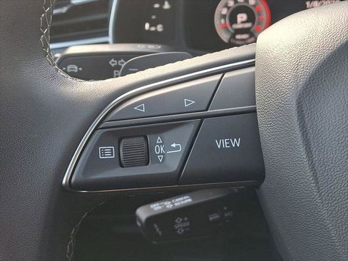 Certified 2023 Audi Q8 Premium image 22