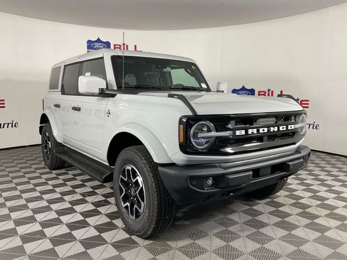 New 2026 Ford Bronco Outer Banks image 1