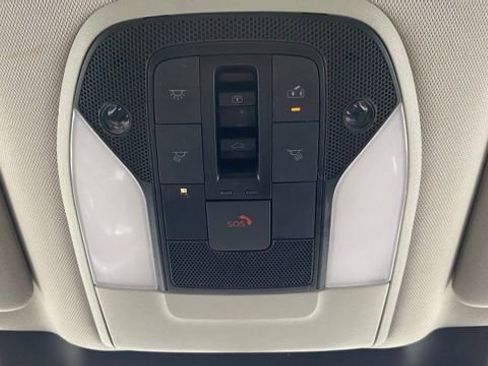 Used 2022 INFINITI QX60 Luxe w/ Performance Audio Package image 38