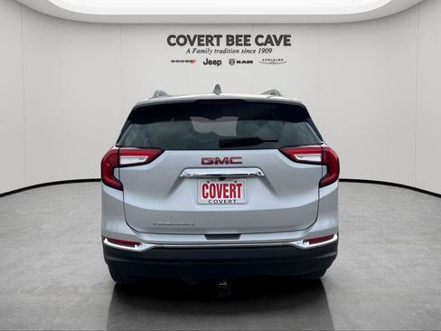 Used 2022 GMC Terrain SLT w/ Infotainment Package II image 8