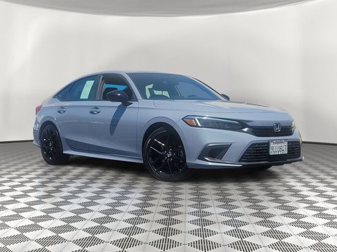 Certified 2024 Honda Civic Sport image 2