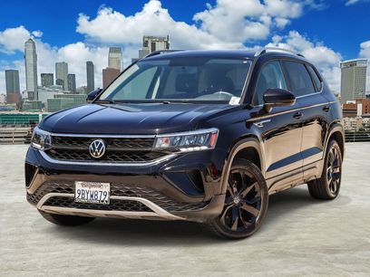 Certified 2022 Volkswagen Taos SE